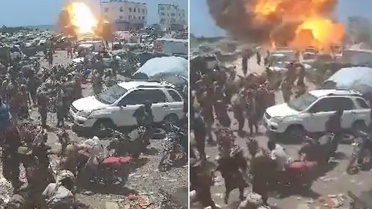 Yemen'de pazar yerine saldırı! Büyük patlama kamerada