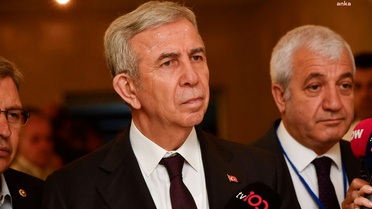 ABB Başkanı Mansur Yavaş, CHP'den istifa edip bağımsız devam edeceğini açıkladı