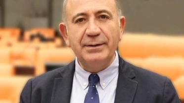 Adalar'da AK Parti adayına oy veren 3 CHP'li meclis üyesi disipline sevk edildi