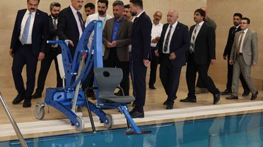 Ağrı'da sağlık yatırımlarını inceleyen Vali Bozkurt, göz kliniği açılışına katıldı
