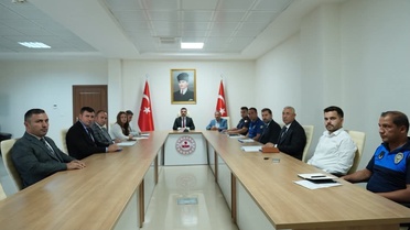 Darende'de çocuk, kadın ve bağımlılık konuları Kaymakam başkanlığında görüşüldü