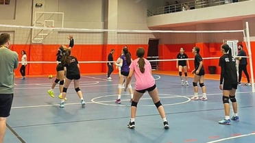Denizli'de 7.200 metrekarelik Çok Amaçlı Spor Salonu bakımın ardından sporculara açıldı