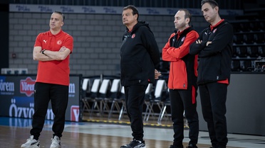 Ender Arslan, 2027 Dünya Kupası'nda tepeleri hedeflediklerini söyledi