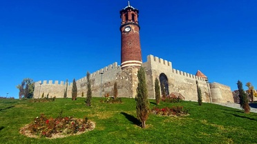 Erzurum'daki Tepsi Minare bakım nedeniyle 23 Eylül-2 Ekim 2026'da ziyarete kapanacak