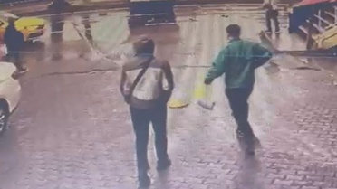 Esenyurt E-5'te ağır yaralanan kamyonet sürücüsü hastanede hayatını kaybetti