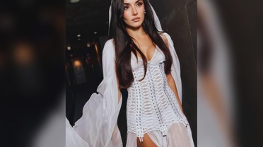 Hande Erçel Milano'da tüm bakışları üzerine topladı! Gecenin en dikkat çeken isimlerinden oldu