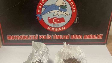 Keşan'da polis çalışmasında 24,13 gram uyuşturucu ve ruhsatsız tabanca ele geçirildi