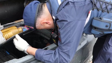 Bolu'da sahte altın operasyonunda 3 şüpheli tutuklandı, 61 sahte altın ele geçirildi