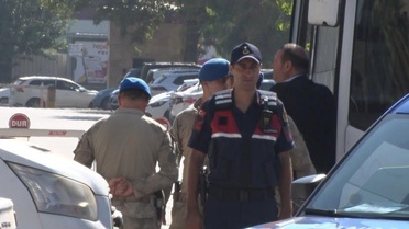 Menderes Belediyesi'nde ikinci dalga rüşvet operasyonunda 9 şüpheli gözaltına alındı