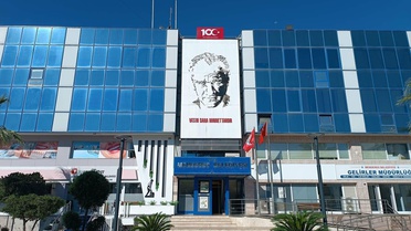 Menderes Belediyesi'ne ikinci dalga operasyon! Eski başkanvekili dahil 9 şüpheli gözaltında