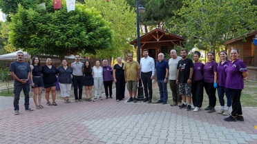 Mersin Tarsus'ta kaya resimleri ve taş aletler OTTA ekibi tarafından inceleniyor