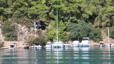 Muğla Büyükşehir filosuna 5 atık teknesi ekliyor, ilki Gökova'da göreve başlıyor