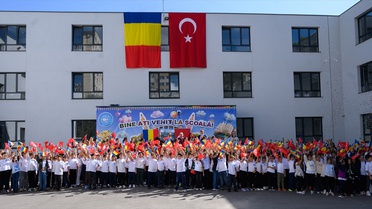 YEE, Romanya'da 25 okulda yaklaşık 1500 öğrencinin Türkçe öğrendiğini açıkladı
