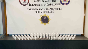 Samsun İlkadım'da 4 şüphelinin ev ve arazilerinde 10 bin 104 sentetik hap bulundu