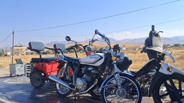 Afyonkarahisar Sandıklı'da 2 plakasız, 1 katlanır plakalı motosiklet trafikten men edildi