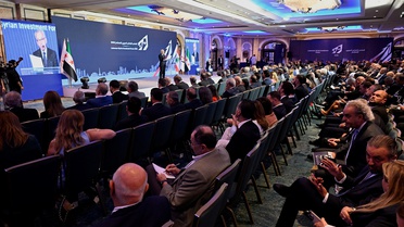 Beyrut'ta 6 Suriyeli bakan, Lübnan-Suriye Yatırım Forumu'na katıldı