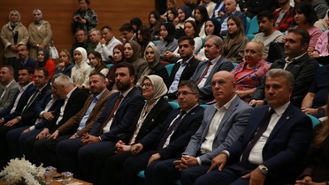 AK Parti Genel Başkan Yardımcısı Uygur, Balıkesir Üniversitesi Hukuk Fakültesi'nin açılış dersinde konuştu: