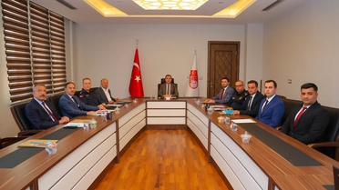 Bayburt'ta üniversite güvenlik toplantısında yurt ve yerleşke önlemleri görüşüldü