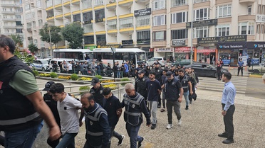 Araç satışında 55 ilde dolandırıcılık yaptığı belirlenen 18 şüpheli gözaltına alındı