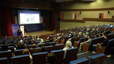 Düzce Üniversitesi'nde yeni kayıt yaptıranlara oryantasyon programları iki gün sürdü
