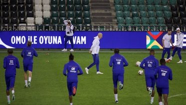 Fransa, A Milli Futbol Takımı maçı öncesi Kocaeli'de antrenman yaptı