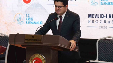 İstanbul Emekli Başvaizi Mustafa Akgül, Arsuz'da Mevlid-i Nebi'de konuştu
