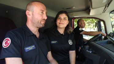 İtfaiyeci Alkan çifti, Şanlıurfa'da 7 yıldır kaza ve yangınlara birlikte gidiyor