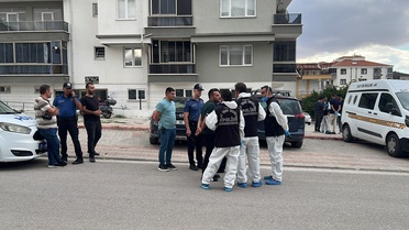 Karaman'da çift ölü bulundu, 'Evde siyanür var, girmeyin' notu çıktı