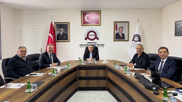 Kaymakam Karaaslan başkanlığında Merzifon OSB'de istihdam ve yatırım görüşüldü