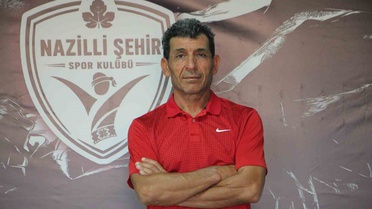 Nazilli Şehir Spor, 55 yaşındaki Ayhan Yıldız'ı teknik direktörlüğe getirdi.