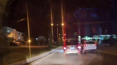 Elazığ'da tehlikeli şerit değiştiren sürücüye KGYS kaydıyla 10 bin lira ceza kesildi