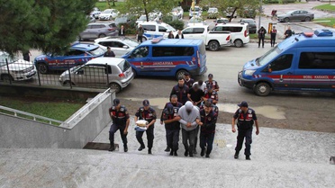 Samsun Çarşamba'da kargo yalanıyla 17 milyonluk senet olayında 4 şüpheli yakalandı