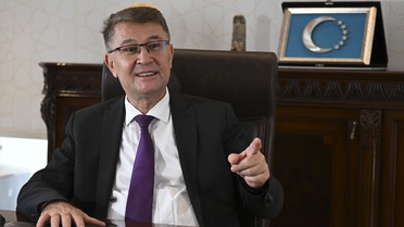 TDK Başkanı Mert, 'Türkçe hepimizin' dedi, tabelalarda duyarlılık istedi