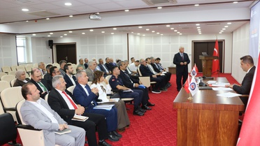 Trabzon Of'ta Kaymakam Akça başkanlığında okul güvenliği toplantısı yapıldı