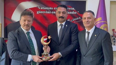 TŞOF Genel Başkanı Mehmet Yiğiner Ardahan'da TESK seçiminde aday olacağını duyurdu