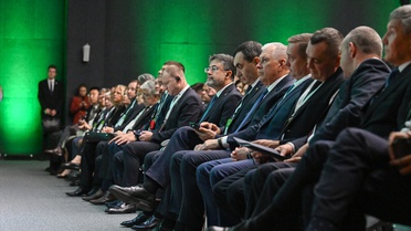 Yumaklı Moskova forumunda GEKİS'i anlattı, büyükbaşlara dijital kimlik verilecek