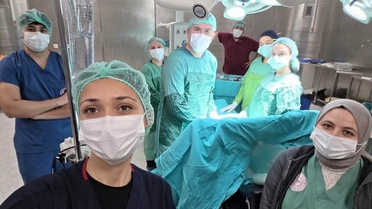 Antalya ve Isparta'da çare bulunamayan 13 cm'lik kitle Burdur'da 6 saatte çıkarıldı