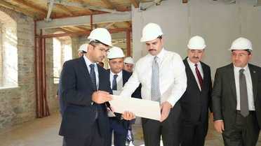AK Parti’li İnan’dan Özgür Özel’e ’Tarihi Un Fabrikası’ çağrısı: 'İzmirlilerden özür dilemeliler'