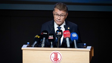 Bakan Ersoy, '94. Dil Bayramı'nda Türk Diline Hizmet Ödülleri Töreni'nde konuştu: