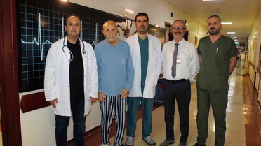 GAÜN Hastanesi 83 yaşındaki hastanın 10 cm'lik normalin 5 katına ulaşan damarını onardı