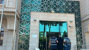 Gaziantep İslahiye'de yağma suçundan 8 yıl 8 ay cezalı hükümlü yakalandı