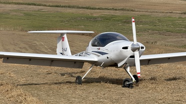 Tekirdağ'da eğitim uçağı tarlaya zorunlu iniş yaptı, pilotlar yara almadı