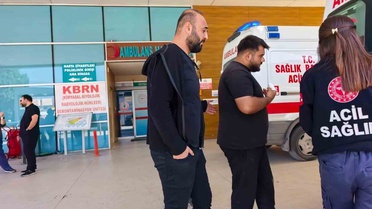 Kopan parmağını buz torbasıyla taşıdılar