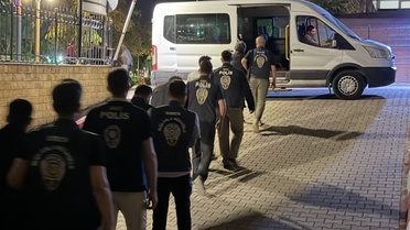 Manisa merkezli 12 ilde dolandırıcılık operasyonunda 21 şüpheliden 16'sı tutuklandı