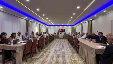 Mersin Bozyazı'da okul ve çevresi güvenliği Kaymakam başkanlığında görüşüldü