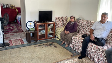 Mersin Erdemli'de 69 yaşındaki Fatma Dinç, muhtarın girişimiyle yeni evine kavuştu
