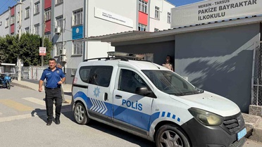 7 yaşındaki öğrencinin çantasından tabanca çıktı, babası gözaltına alındı