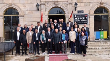 Merzifon Kent Konseyi'nde Belediye Başkanı Alp Kargı tek aday olarak yeniden seçildi