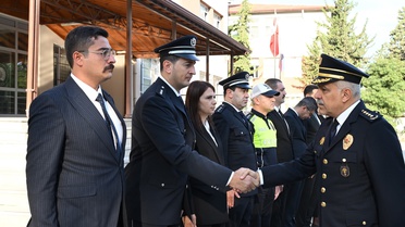 Emniyet Müdürü Nihat Özen, Hatay İl Emniyet Müdürlüğü görevine başladı