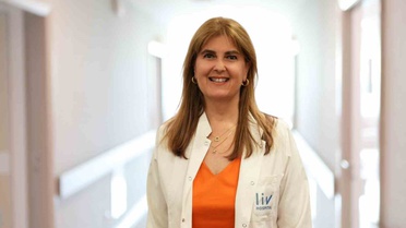 Dünya Akciğer Günü'nde Prof. Dr. Ferah Ece, üç haftadan uzun öksürüğe dikkat çekti